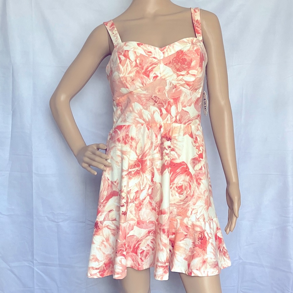 NWT!! Floral Pink & White Sleeveless Dress
